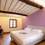 Castello La Leccia *